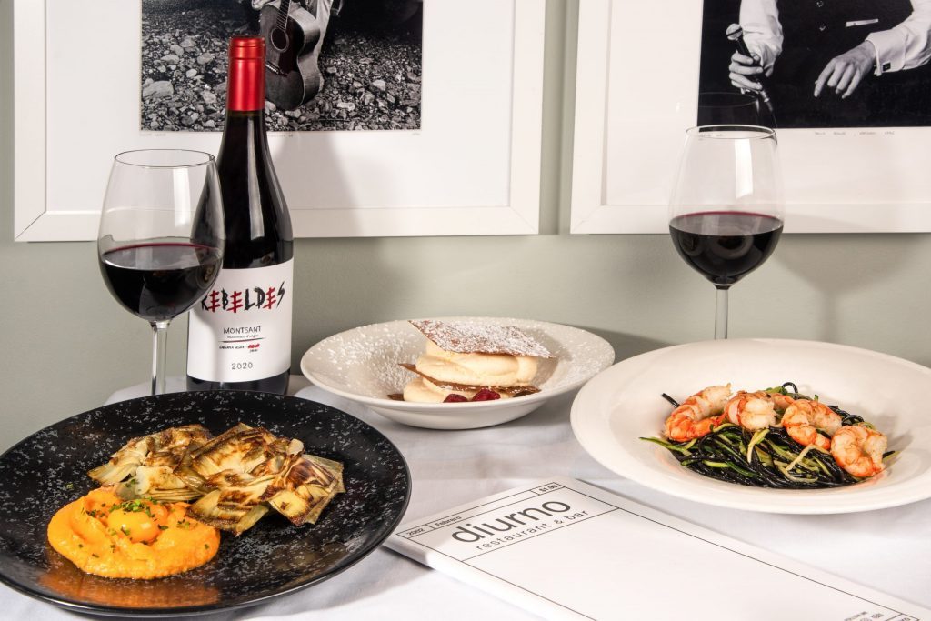 Amores Rebeldes san valentin diurno